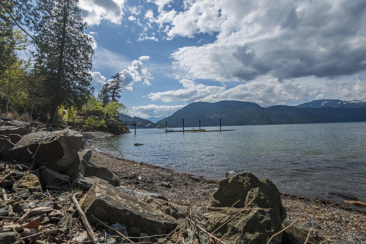 The On Harrison Harrison Hot Springs